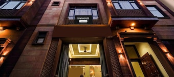 Super Townhouse Jodhpur Clock Tower
