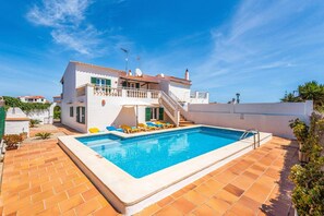 Pool - Villa Miguels by Villa Plus (Es Mercadal)