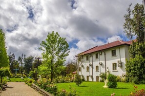 Exterior - Termas de Panimávida (Colbún)