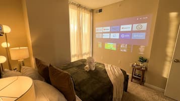 Laptop workspace, free WiFi, bed sheets