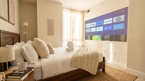 Appartement Penthouse luxueux, balcon, vue sur la ville