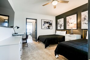 House, Multiple Beds, Pool Access, Pool View (Reflection Retreat - Solterra) - Large Open-concept Home With Private Pool, Pool Table-dogs Welcome (Davenport)