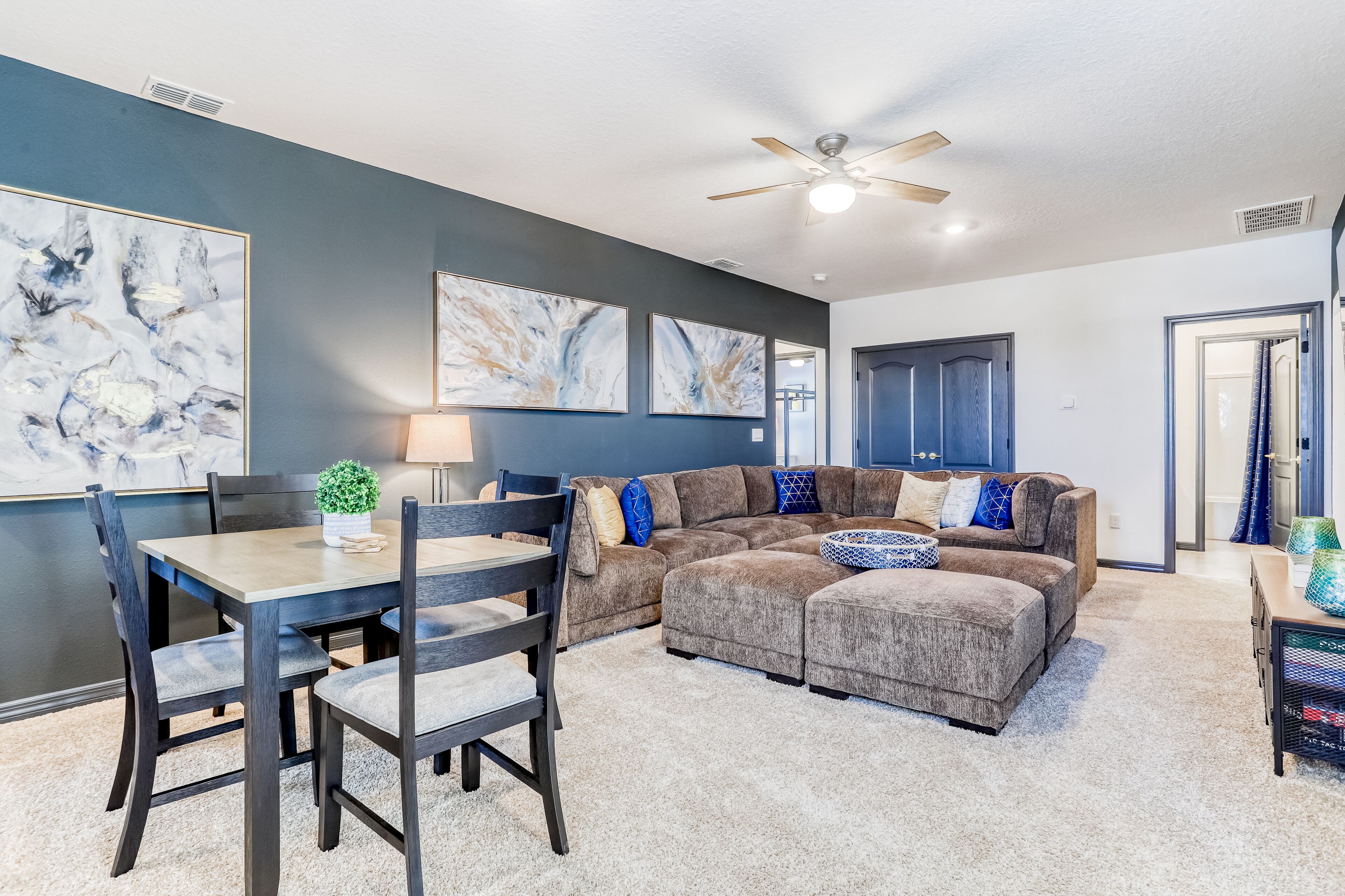 House, Multiple Beds, Pool Access, Pool View (Reflection Retreat - Solterra) | Living area