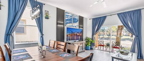 House, Multiple Beds, Pool Access, Pool View (Magical & Cozy Disney Retreat) | Dining