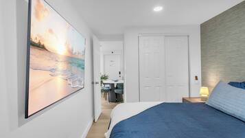 Iron/ironing board, WiFi, bed sheets