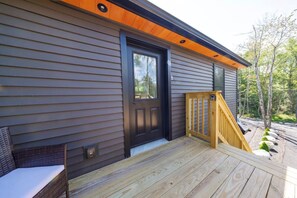 Exterior - 1 BR Peaceful Loft in Ellsworth! [Sable Loft] (Ellsworth)