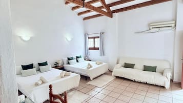 1 camera, accesso a Internet, lenzuola