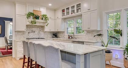 Luxury Master's Rental - Prime Augusta Location