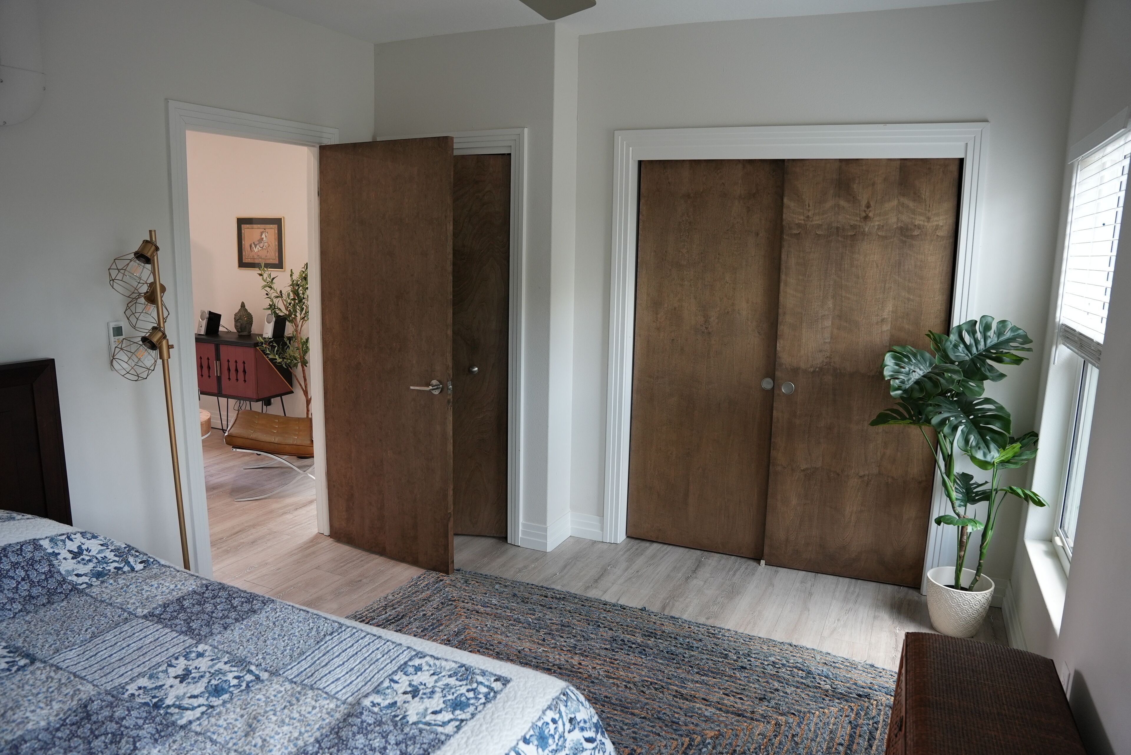 1 bedroom, iron/ironing board, internet, bed sheets