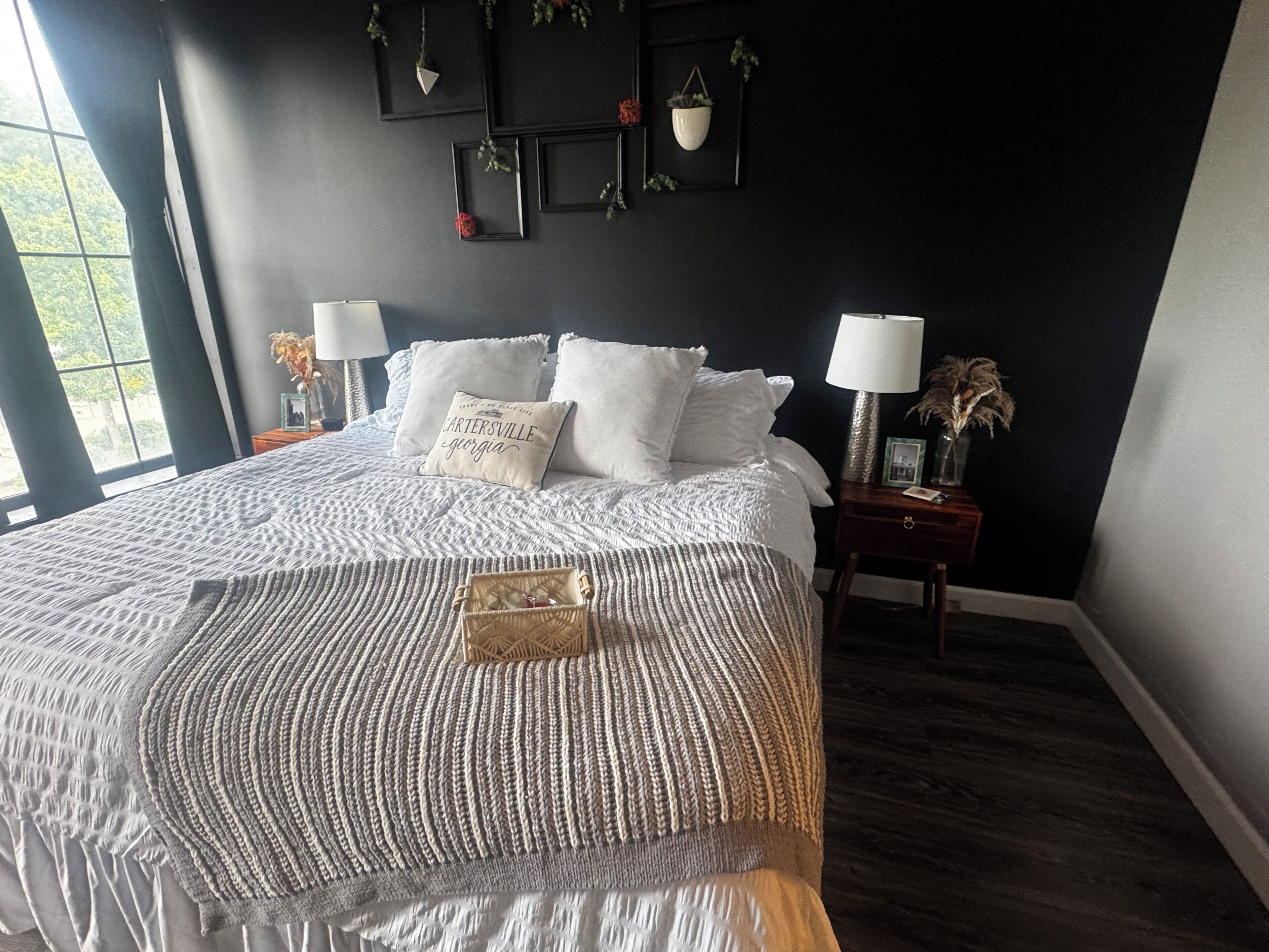1 bedroom, desk, free WiFi, bed sheets