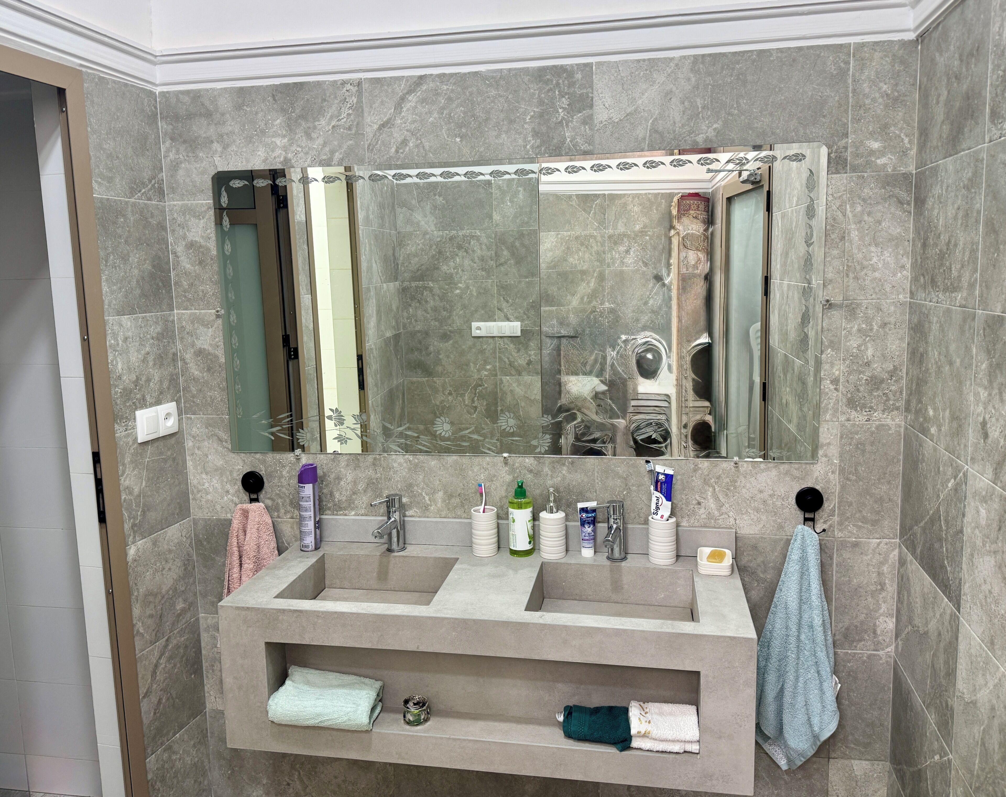 Hair dryer, towels, soap, shampoo