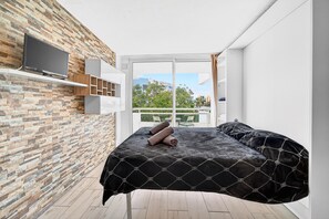 Iron/ironing board, free WiFi, bed sheets - Sea View Studio Playa de Las Americas (Playa de Las Americas)