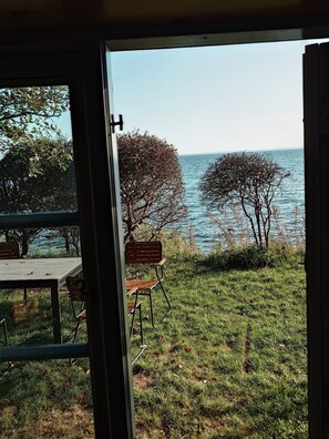 Outdoor dining - Historic holiday idyll close to the water (Faaborg)