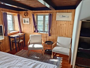 3 bedrooms, free WiFi - Historic holiday idyll close to the water (Faaborg)