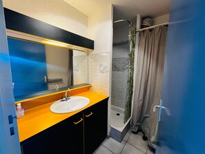 Bathroom - Air-conditioned apartment near beach - 4 guests (Argelès-sur-Mer)