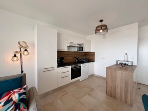 Private kitchen - Apartment, parking - 6 guests, sea view (Saint-Jean-de-Monts)