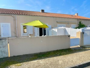 Exterior - Cottage near beach, pets welcome - 4 guests (Bretignolles-sur-Mer)