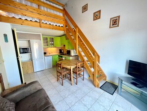 リビング エリア