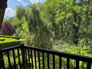 Property grounds - Chalet Fanlou in Cauterets with garden and private parking (Cauterets)