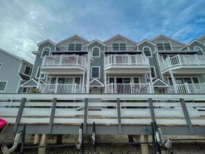 Exterior - Harbor Front Condo. Minutes to downtown. (Cape May)