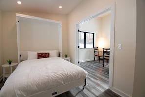 Desk, WiFi, bed sheets, wheelchair access
