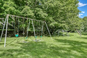 Children's area - Mad River Valley Basecamp (Waitsfield)