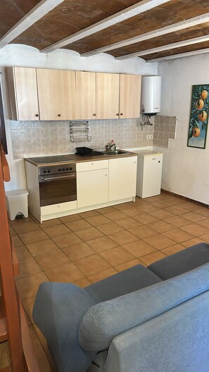 Interior - Apartment for 7 at 5 minutes from the beach (Eivissa)