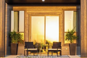 Terrace/patio - Lake on Winnetka Dream Home - Trinity Grove & Downtown Dallas (Dallas)