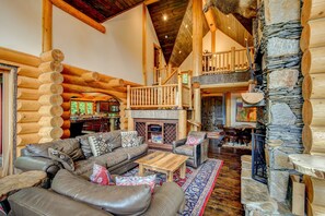 TV, fireplace, music library, video library - Big Elk Lodge - Luxury home in Eagles Nest, walk to Great Camp, firepit (Banner Elk)