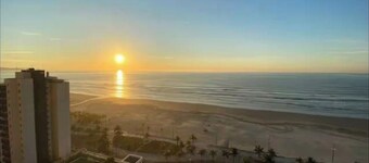 Apartamento em Praia Grande com ar condicionado