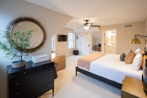 Room - Family Luxury Lake Michigan Cottage w/ Hot Tub (West Olive)