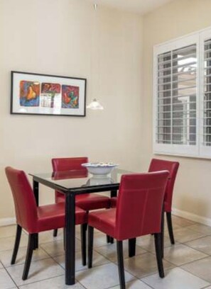 Dining - 3-bedroom house option in soothing Indio with cool AC and gym access (Indio)