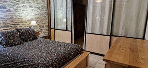 1 bedroom, iron/ironing board, travel cot, free WiFi - L'IMPERIAL - VAL CENIS (VAL CENIS)