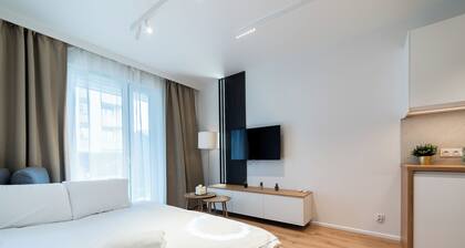 Posnania Chic Apartment with Garden