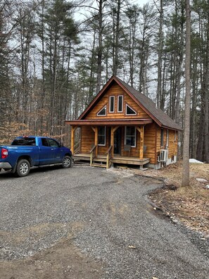 Exterior - Cozy Woodland Cabin Living with Loft and Brookside Views (Boscawen)
