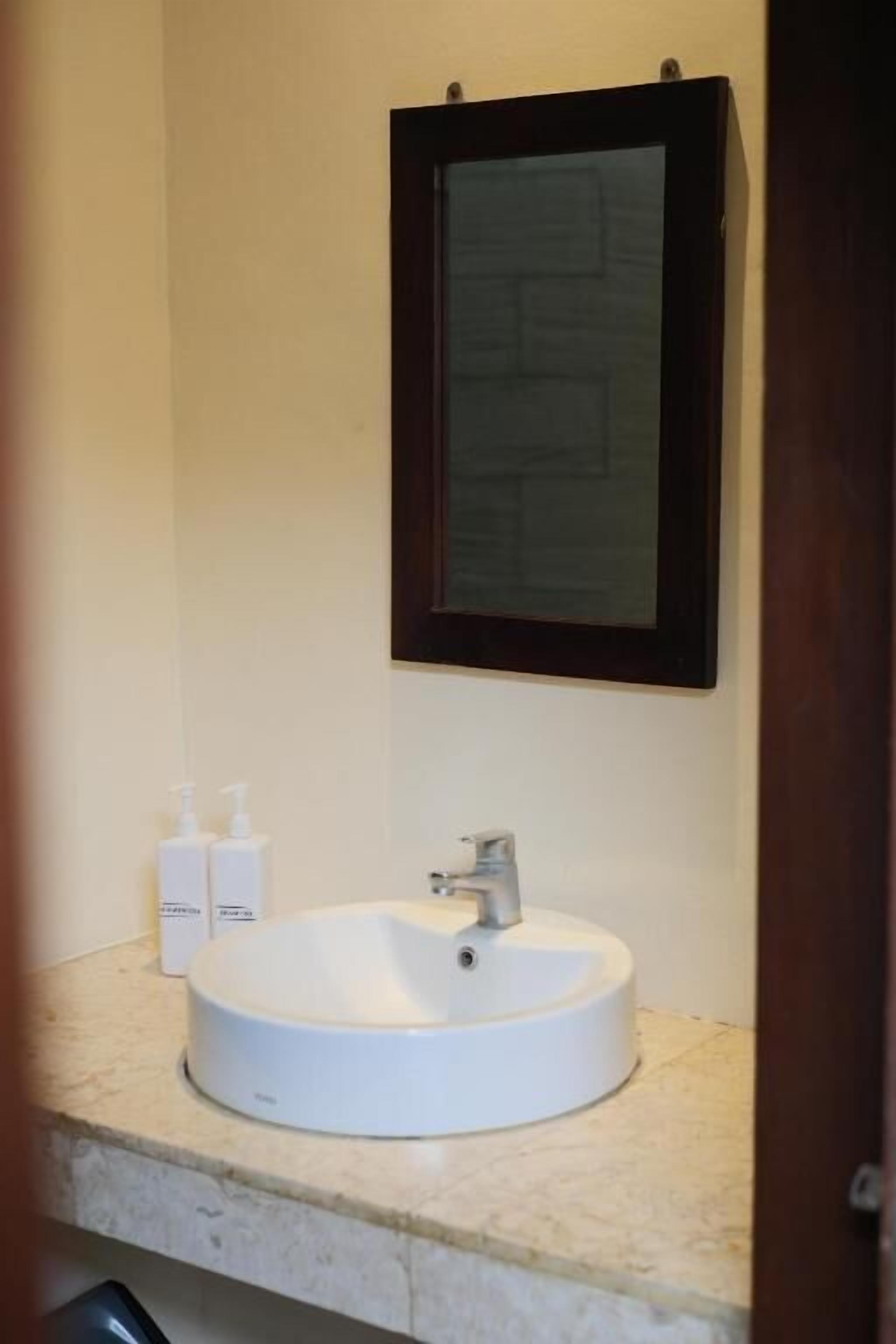 Deluxe-dobbeltværelse - balkon - udsigt til have | Badeværelse