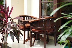Deluxe Double Room, Balcony, Garden View | Outdoor dining