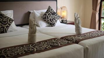 Deluxe Twin Room, Balcony, Garden View