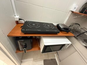 Private kitchen - Copacabana 3min Beach + Subway, Air Conditioning and Wi-Fi (Rio de Janeiro)