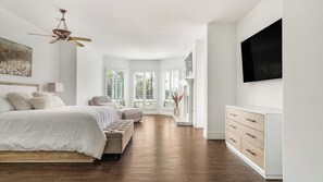 House (6 Bedrooms) | Interior - Barrel & Crest by Avantstay Hillside Estate + Resort Pool + Putting Green Near Lake Poway & Golf Sleeps 20 (Poway)