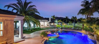 Barrel & Crest by Avantstay Hillside Estate + Resort Pool + Putting Green Near Lake Poway & Golf Sleeps 20