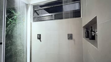 Cottage dành cho gia đình, quang cảnh núi | Phòng tắm