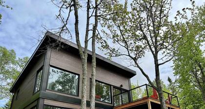 Grizzly de Charlevoix 5: Hot Tub, Scenic Views