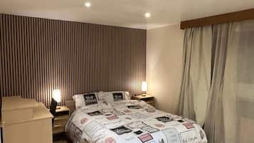 3 bedrooms, iron/ironing board, WiFi, bed sheets