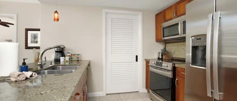 Coffee/tea maker, microwave, oven, dishwasher