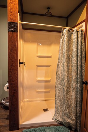 Bathroom - Secluded Cabin + Hot Tub Hocking Hills (McArthur)