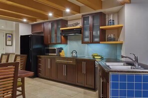 Private kitchen - 3-bedroom condo at Westin Cruz Bay (Cruz)