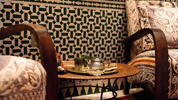 Suhad | Dining
