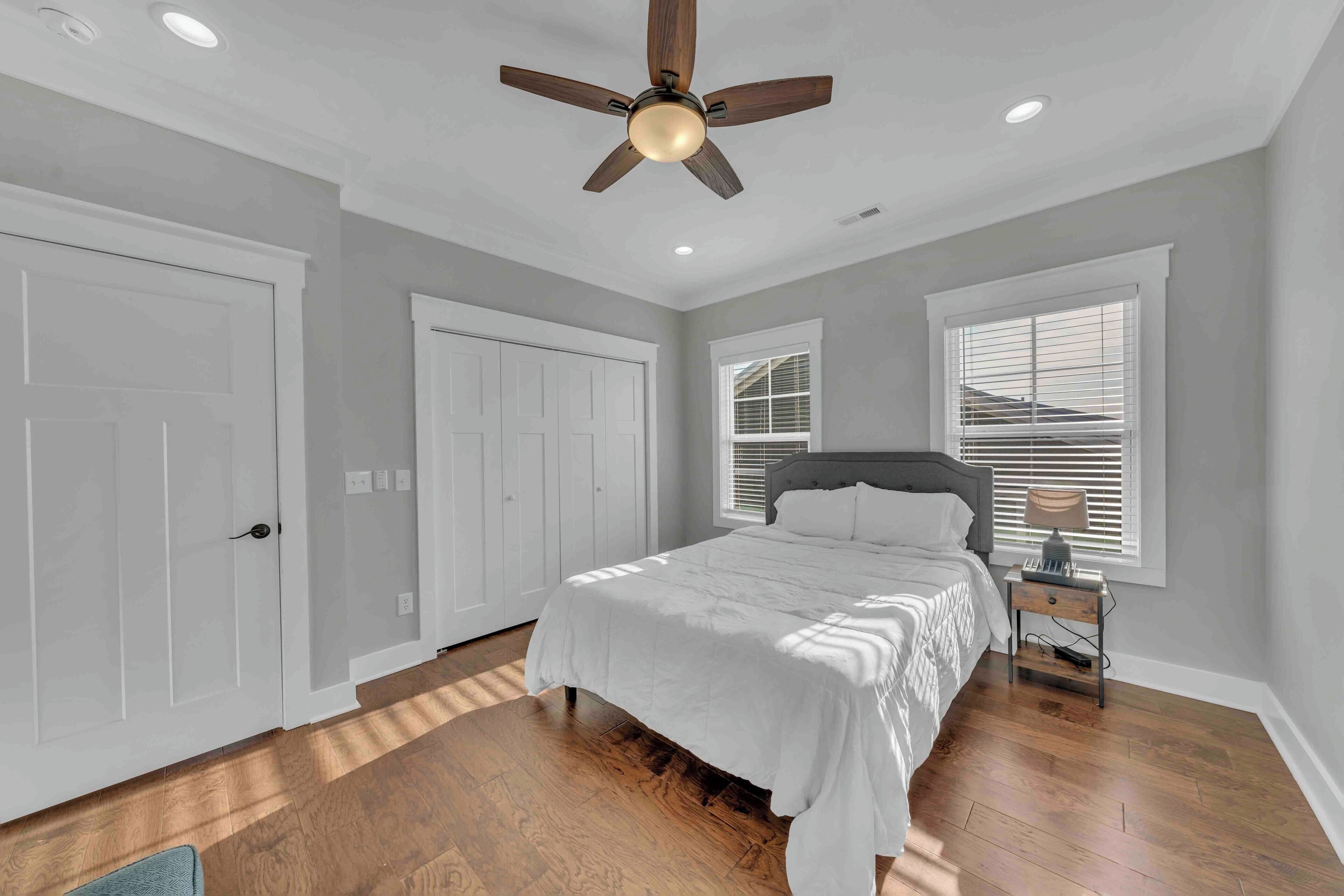 4 bedrooms, iron/ironing board, travel crib, free WiFi
