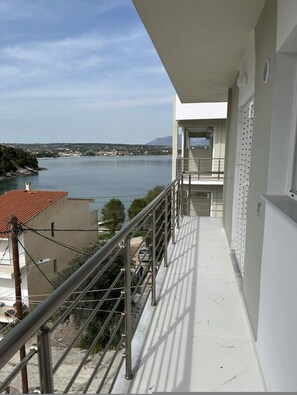 House - Loutra Suites Golden Beach Suite (Corinth)